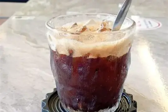 Chat Coffee & Tea