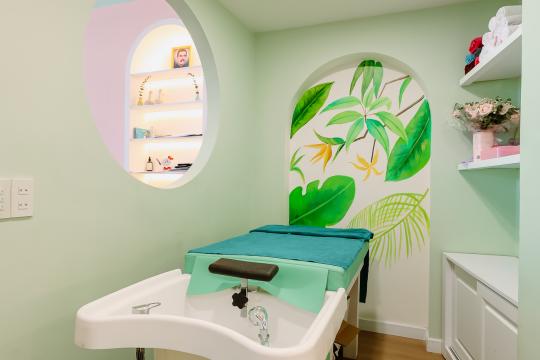 타이니 키드 & 패밀리 스파 나트랑