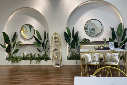 White Spa & Nail