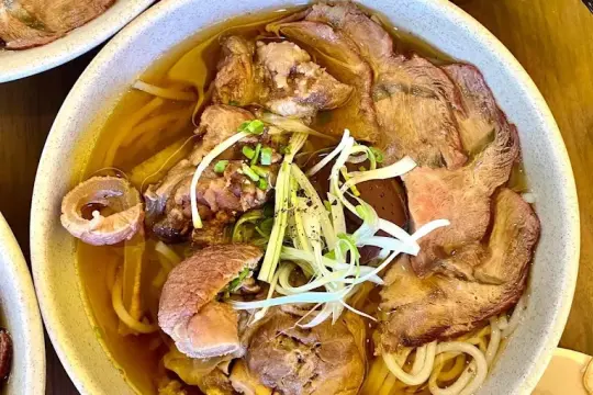 칼리 레스토랑 79 레다이한