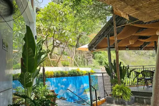 Khách sạn Cliffhouse Nha Trang