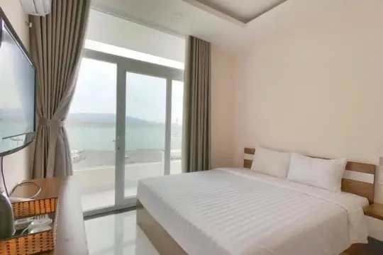 Khách sạn Cliffhouse Nha Trang