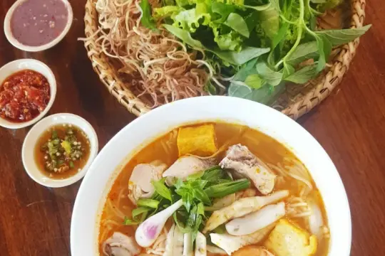 Bảo Ngọc Ẩm Thực Quán