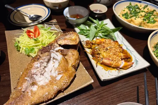Nhà hàng Mạn - Mâm cơm Việt