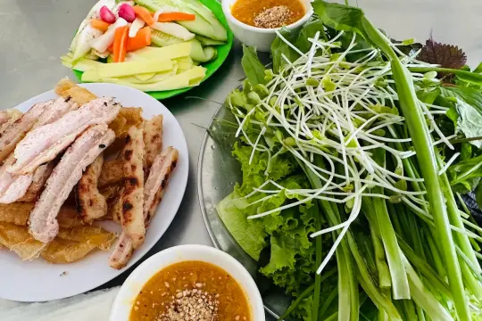Quán nem Ninh Hòa - Cam Ranh