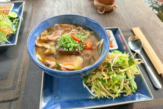 Nhà Hàng Palms Bistro Nhatrang